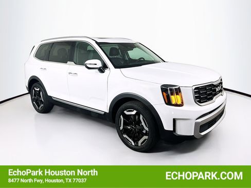 Used 2025 Kia Telluride S image 1