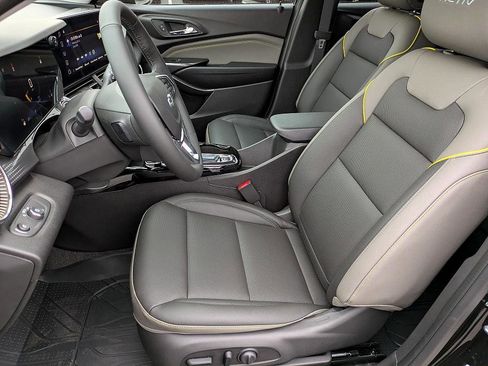 New 2026 Chevrolet Trax ACTIV w/ Driver Confidence Package image 14