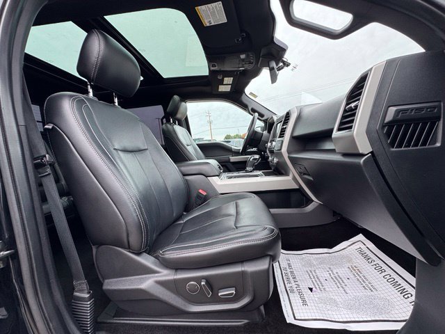 Used 2018 Ford F150 Lariat w/ Equipment Group 502A Luxury AWD/4WD image 12