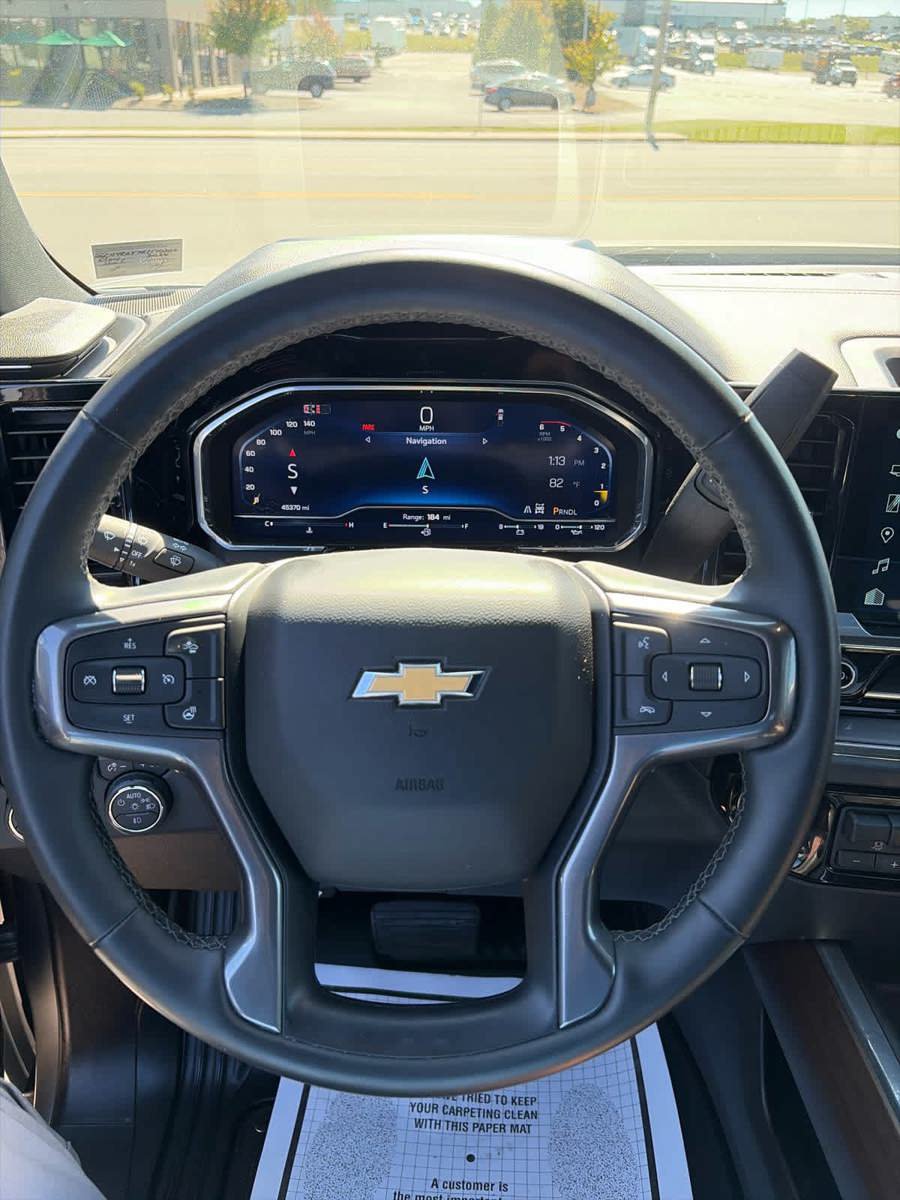 Used 2024 Chevrolet Silverado 2500 High Country w/ High Country Premium Package AWD/4WD image 22