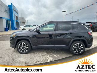 Used 2024 Jeep Compass Limited w/ Sun and Sound Group image 1