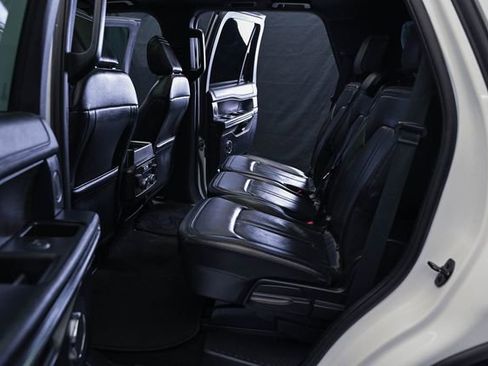 Used 2021 Ford Expedition Limited AWD/4WD image 23
