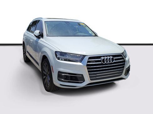 Used 2017 Audi Q7 3.0T Premium Plus AWD/4WD image 1
