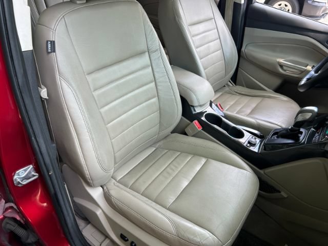 Used 2015 Ford Escape Titanium AWD/4WD image 25