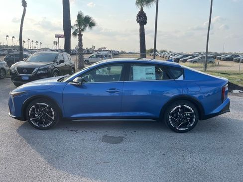 New 2025 Kia K4 GT-Line Turbo w/ GT-Line Sunroof Package FWD image 4
