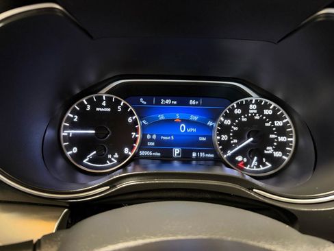 Used 2019 Nissan Maxima 3.5 SV w/ Floor Mat Group FWD image 16