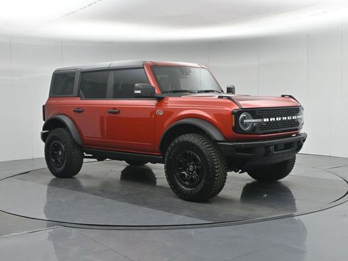 Used 2023 Ford Bronco Wildtrak AWD/4WD image 27