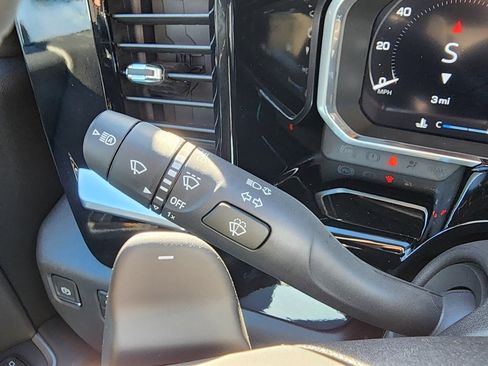 New 2026 GMC Sierra 1500 SLT w/ SLT Premium Plus Package image 24