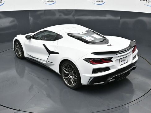 Used 2024 Chevrolet Corvette Z06 image 13