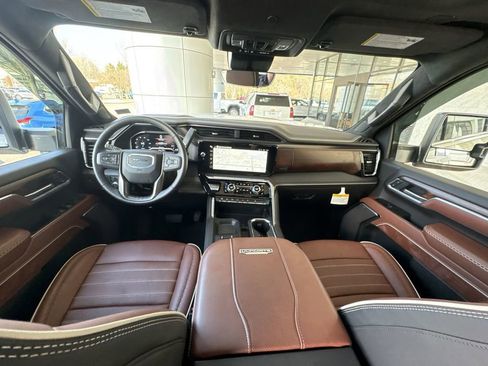 Certified 2025 GMC Sierra 2500 Denali Ultimate image 21