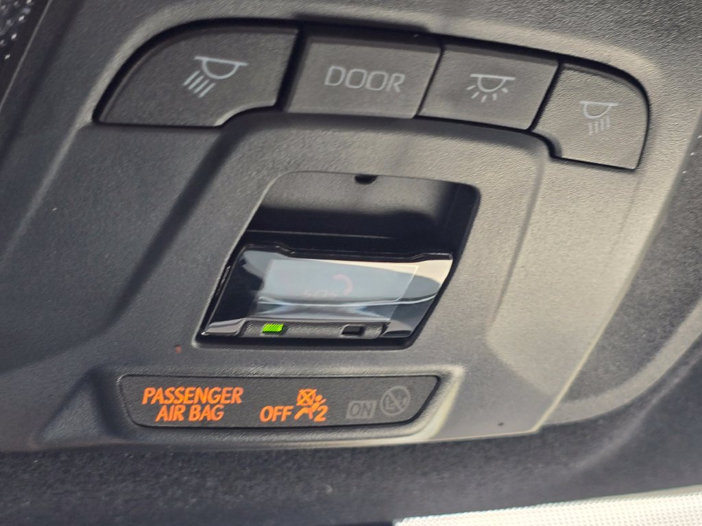 Certified 2024 Toyota Corolla SE FWD image 33