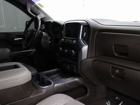 Used 2020 Chevrolet Silverado 1500 LTZ w/ LTZ Convenience Package image 27