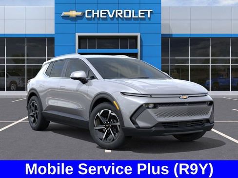 New 2026 Chevrolet Equinox EV LT image 8