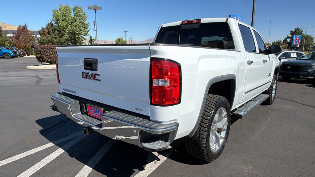Used 2015 GMC Sierra 1500 SLT w/ SLT Crew Cab Value Package RWD image 3