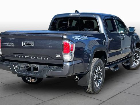 Certified 2020 Toyota Tacoma TRD Off-Road w/ Technology Package AWD/4WD image 13