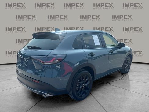 Used 2023 Honda HR-V Sport image 3