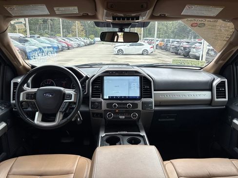 Certified 2022 Ford F250 Lariat w/ Chrome Package image 8