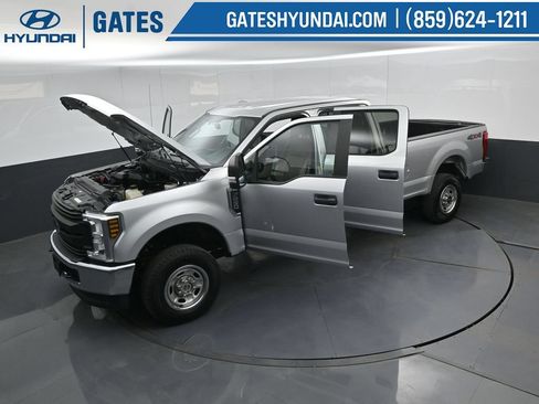 Used 2019 Ford F250 XL w/ Power Equipment Group AWD/4WD image 48