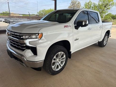 Used 2022 Chevrolet Silverado 1500 LTZ w/ LTZ Convenience Package II image 3