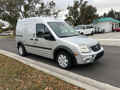 Used 2012 Ford Transit Connect XL image 2