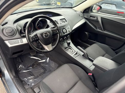 Used 2013 MAZDA MAZDA3 i Touring image 13