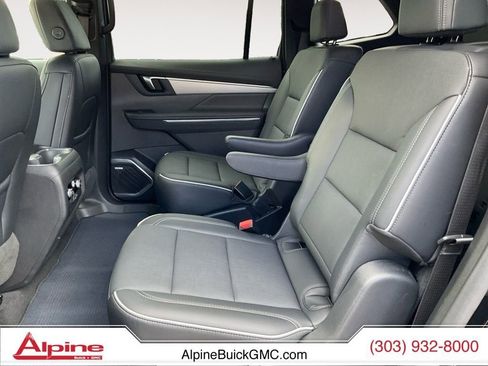 Used 2025 Buick Enclave Preferred image 13