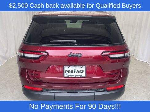 New 2025 Jeep Grand Cherokee L Limited w/ Black Appearance Package AWD/4WD image 4