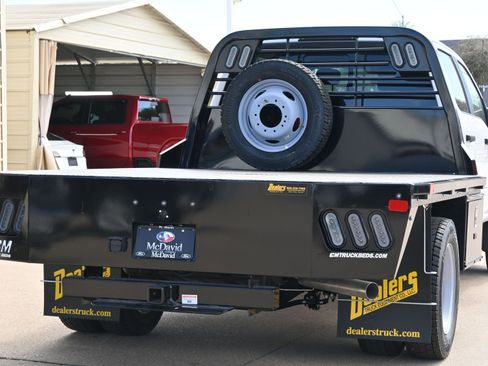 New 2026 Ford F550 4x4 Crew Cab image 6