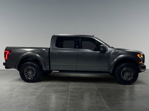 Used 2019 Ford F150 Raptor w/ Equipment Group 802A Luxury image 8