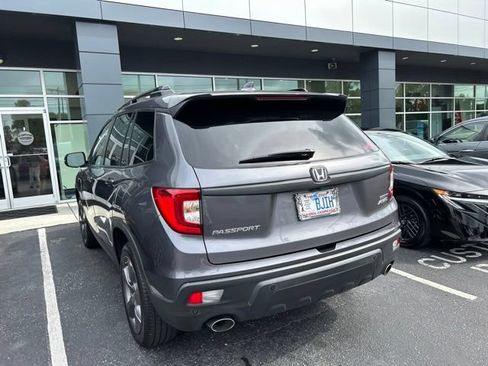 Used 2021 Honda Passport Touring image 9