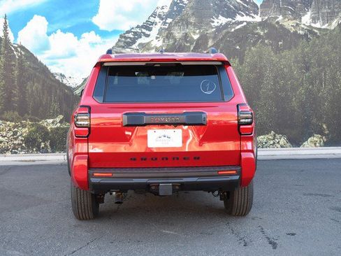 New 2026 Toyota 4Runner SR5 image 5