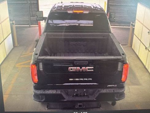 Used 2022 GMC Sierra 2500 AT4 w/ Gooseneck/5TH Wheel Package AWD/4WD image 11