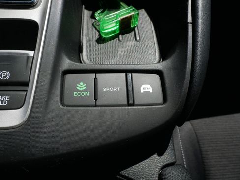 Used 2019 Honda Insight LX image 30