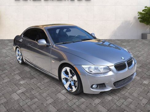 Used 2012 BMW 335i Convertible RWD image 9