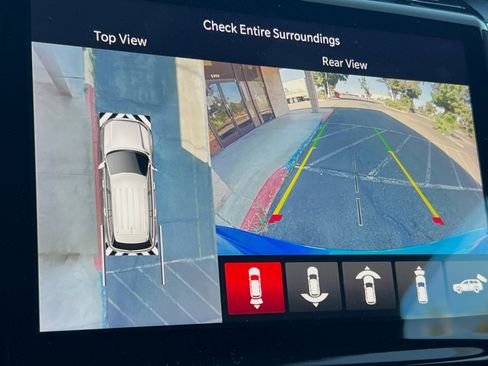 New 2023 Jeep Grand Cherokee Trailhawk w/ Advanced Protech Group II image 19