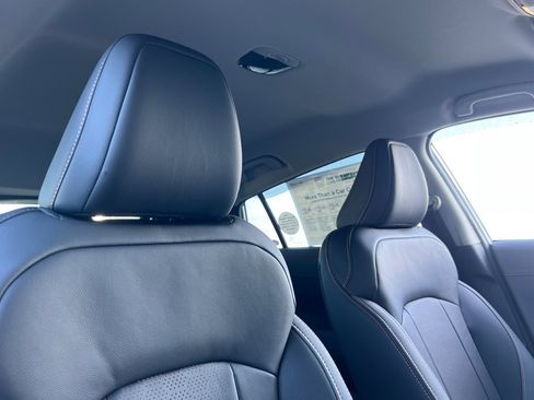 New 2025 Subaru Crosstrek 2.5i Limited w/ Popular Package #4A image 17