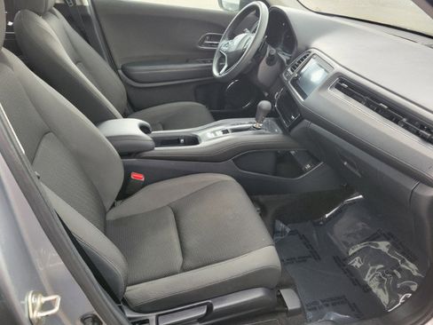 Used 2019 Honda HR-V EX image 18