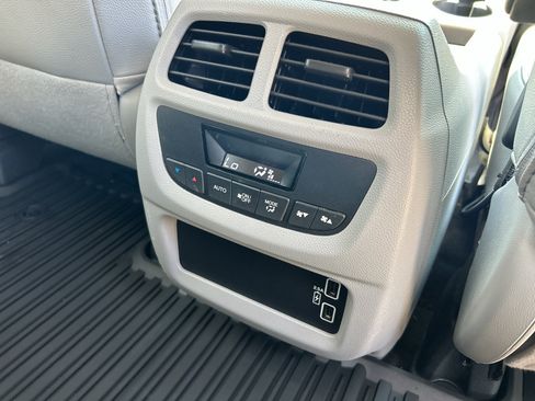 Used 2019 Honda Pilot EX-L image 23