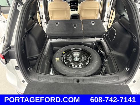 Certified 2023 Jeep Grand Cherokee Limited w/ Trailer Tow Prep Group (B) AWD/4WD image 39