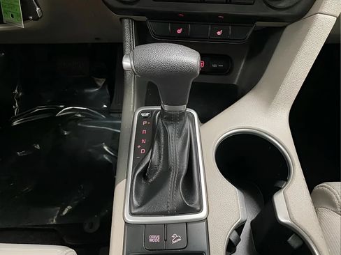 Used 2017 Kia Sportage LX w/ LX Popular Package FWD image 21