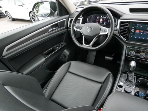 Used 2021 Volkswagen Atlas SEL AWD/4WD image 9