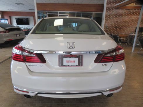 Used 2016 Honda Accord EX-L image 73