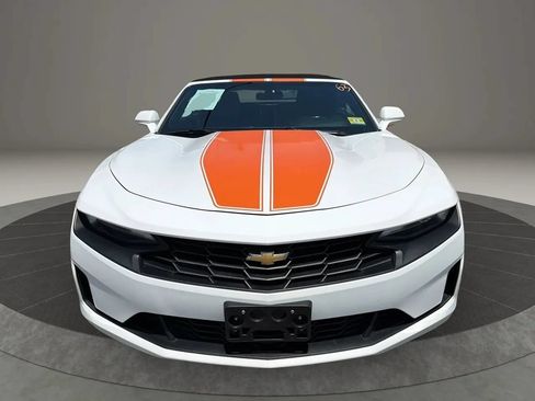 Used 2019 Chevrolet Camaro LT RWD image 2