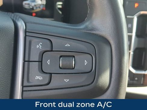 Used 2023 GMC Yukon Denali Ultimate AWD/4WD image 8