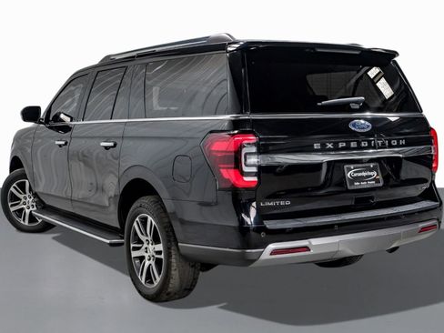 Used 2022 Ford Expedition Max Limited image 8