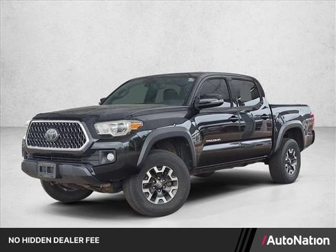 Used 2018 Toyota Tacoma TRD Off-Road AWD/4WD image 1