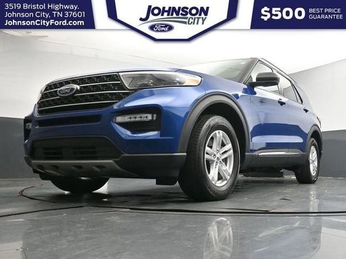 Certified 2023 Ford Explorer XLT w/ Equipment Group 202A AWD/4WD image 31
