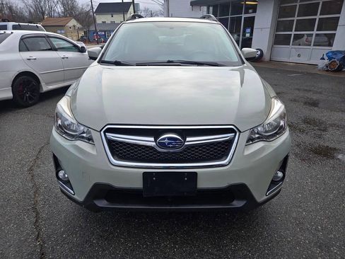 Used 2016 Subaru Crosstrek 2.0i Premium w/ Moonroof Package image 22