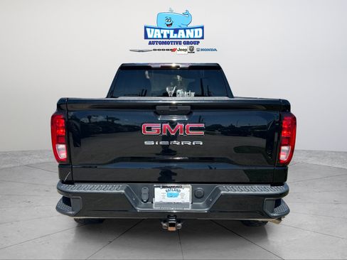 Used 2020 GMC Sierra 1500 Elevation w/ Elevation Value Package AWD/4WD image 4