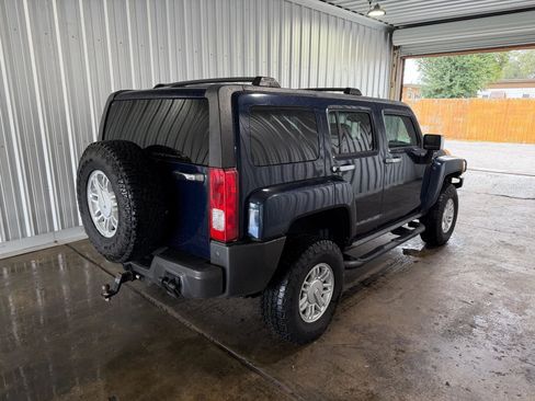 Used 2008 HUMMER H3 image 5